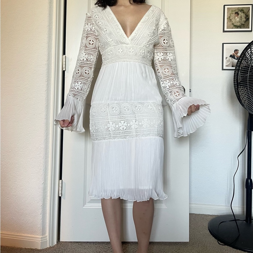 Elegant White Lace Dress